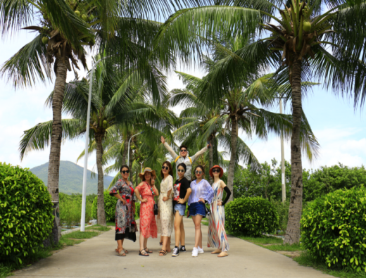 恒耀平台新材天津分公司员工及家属三亚行